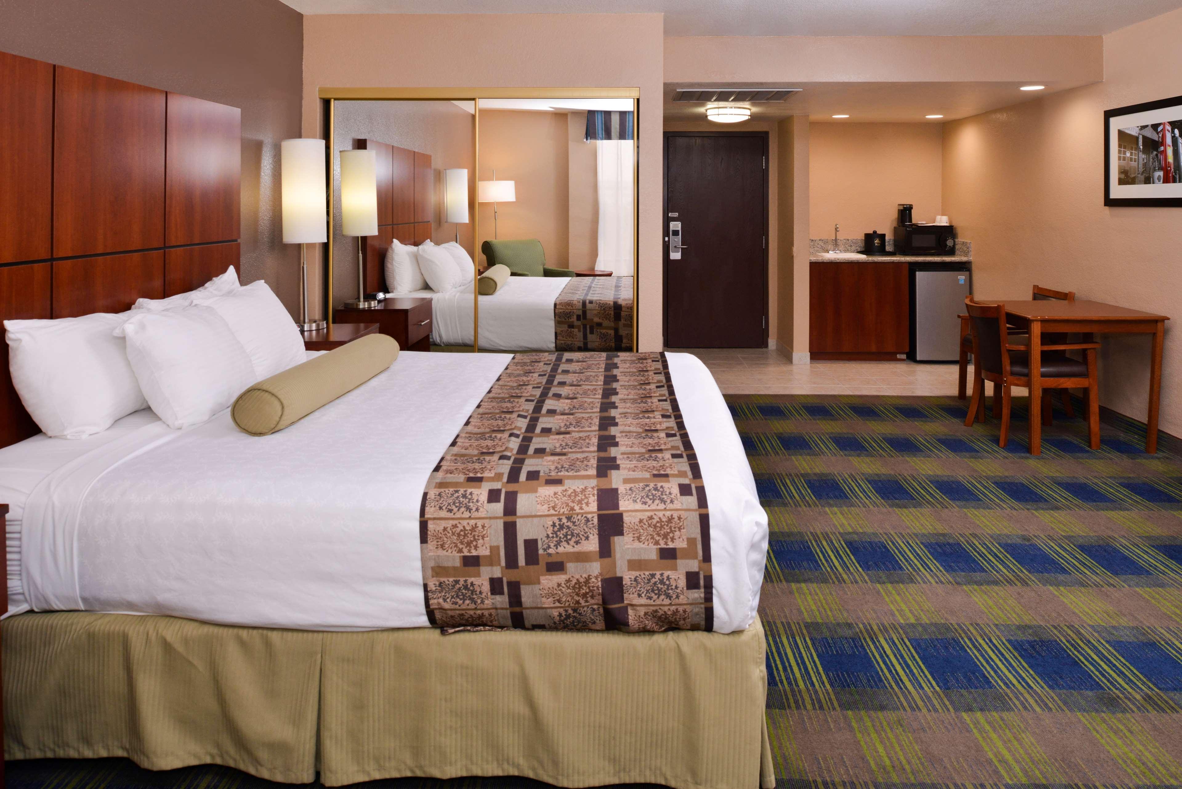 Best Western Plus Heritage Inn Ontario Rancho Cucamonga Exterior foto